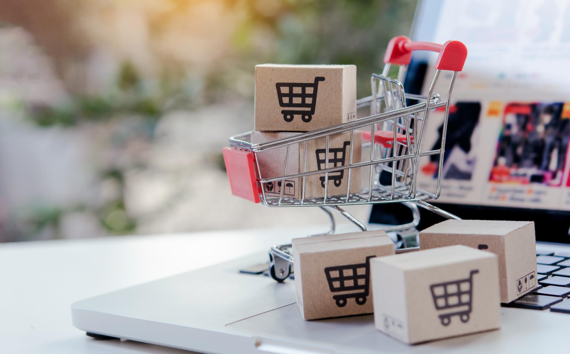 EU E-Commerce Customs Changes: What B2C Shippers Need to Know Before November 2026